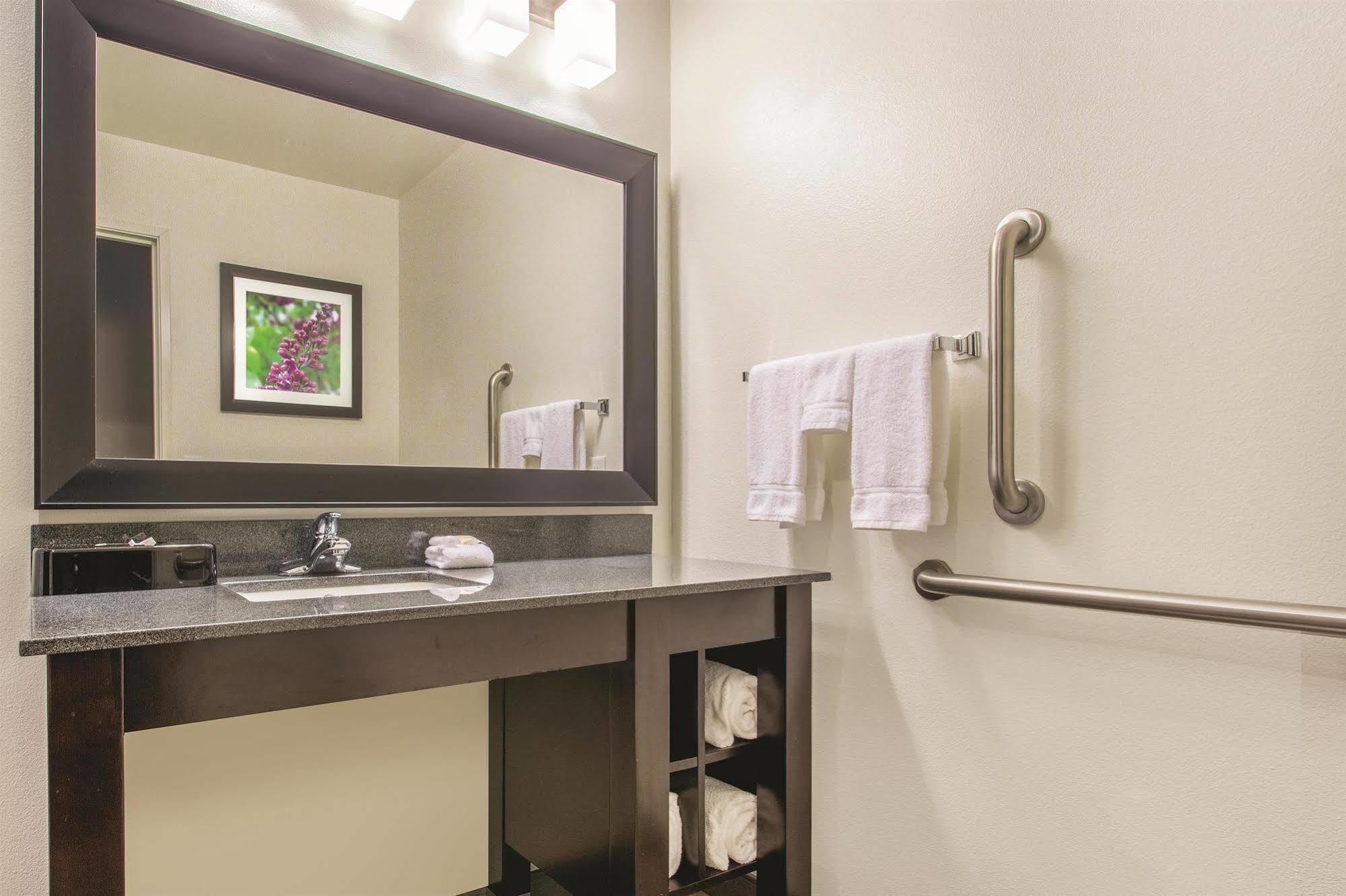 La Quinta By Wyndham - Olympia Hotel